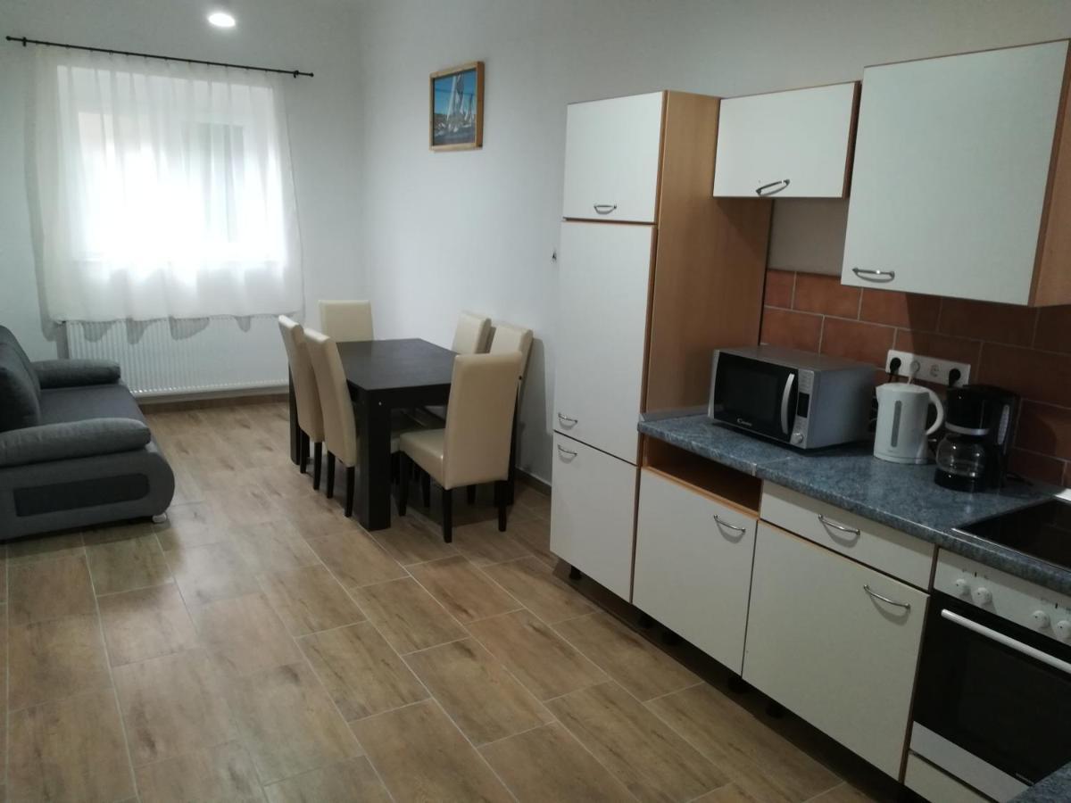 Suemegi Levendula Apartmanok Zewnętrze zdjęcie