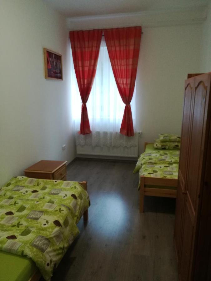 Suemegi Levendula Apartmanok Zewnętrze zdjęcie