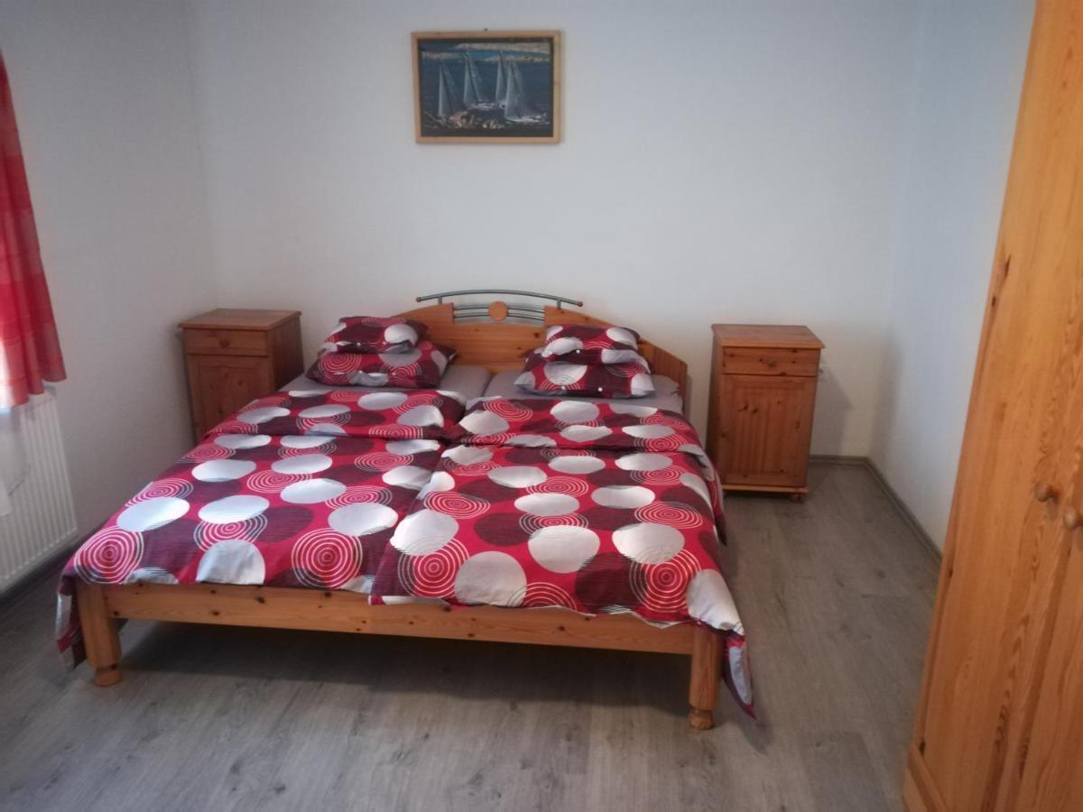 Suemegi Levendula Apartmanok Zewnętrze zdjęcie