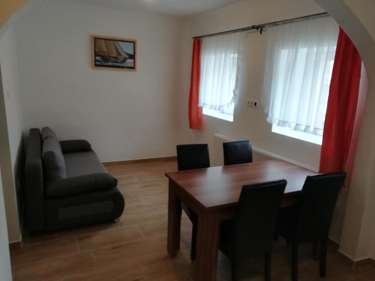 Suemegi Levendula Apartmanok Zewnętrze zdjęcie